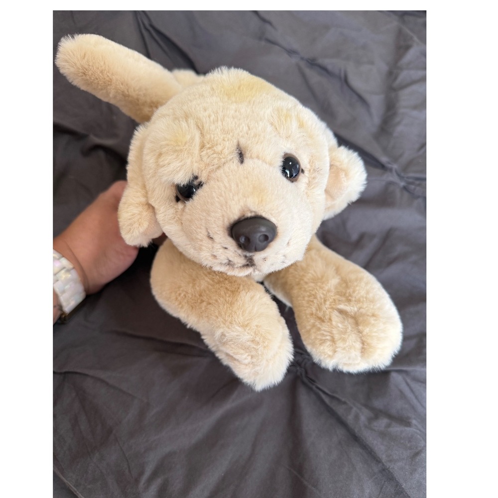 FAO Schwarz Plush Golden Labrador Puppy Dog Stuffed Animal Toy Cute Soft‎